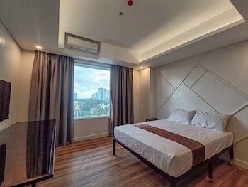 Wesfame Suites