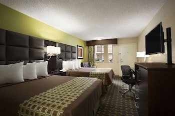 Days Inn by Wyndham Dallas Irving