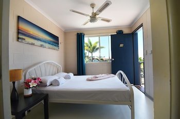 Caloundra  Backpackers