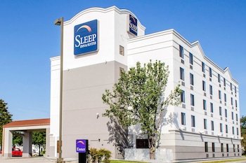 Sleep Inn & Suites