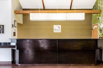 Sleep Inn & Suites