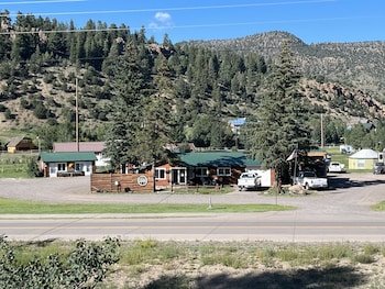 Aspen Ridge Cabins