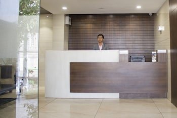 JB Skyhilton Inn