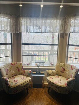 Lamb's Rest Inn B&B