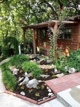 Lamb's Rest Inn B&B