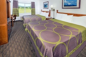 Super 8 by Wyndham Central Pt Medford