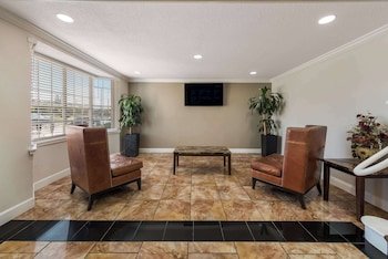 Quality Inn Airport St. Louis