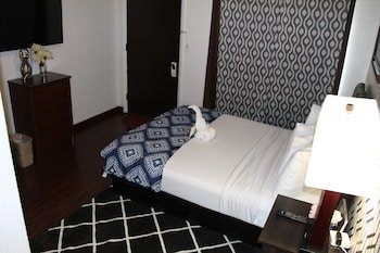 Budget Host Arrowhead Motel