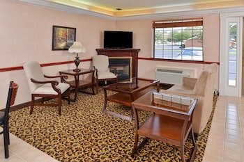Country Hearth Inn & Suites Toccoa