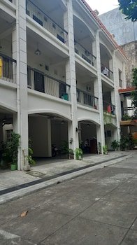 Tesoro Apartments By OYO