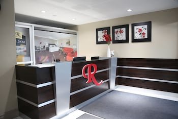 Royal Lodge Motel