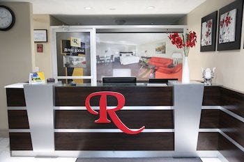 Royal Lodge Motel