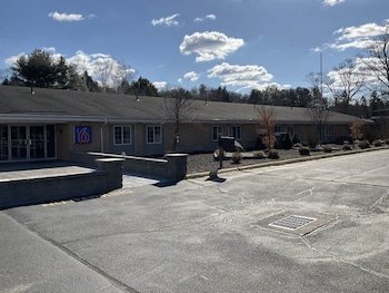 Americas Best Value Inn Putnam
