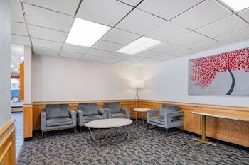 Ramada by Wyndham Keystone Near Mt Rushmore