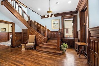 Summit Street Inns