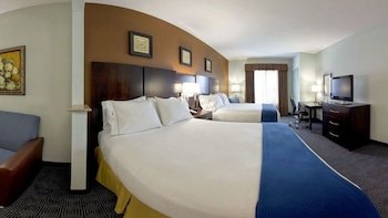Holiday Inn Express & Suites Warminster - Horsham