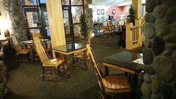 AmericInn by Wyndham Oswego