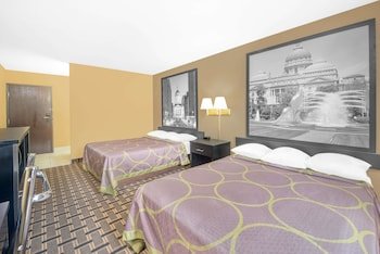 Super 8 by Wyndham Terre Haute