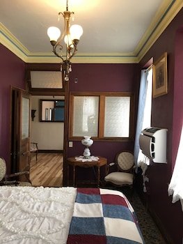 Cambridge Inn On Main