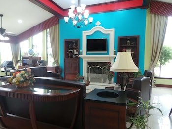Americas Best Value Inn & Suites-Alvin/Houston