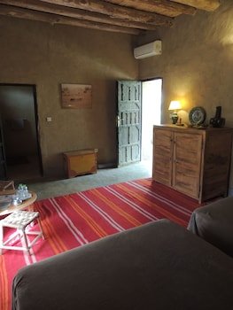 Dar Qamar