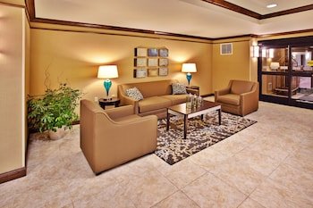 Holiday Inn Express Hotel & Suites Dubuque-West