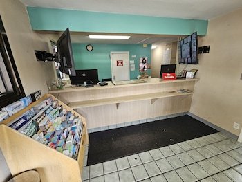 Travel Inn By OYO Omaha