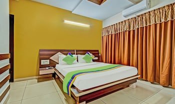 Hotel Raj Elegance