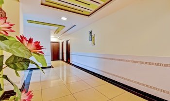 Hotel Raj Elegance