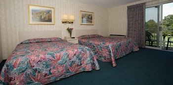 Winnapaug Inn