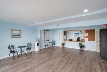 Somers Cove Motel
