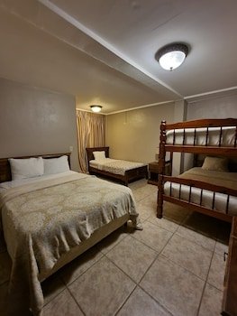 Hotel La Casa de la Abuela