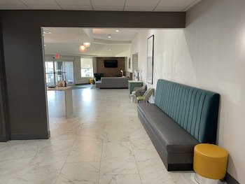 Holiday Inn Martinsburg