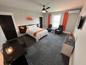 Homestay on Main by Twin Lakes Creamery