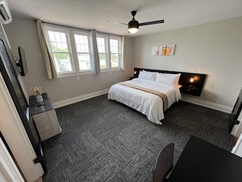 Homestay on Main by Twin Lakes Creamery