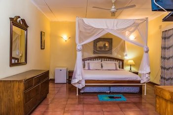 Annie's Lodge Lilongwe Area 10
