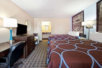 Super 8 by Wyndham Lakeland