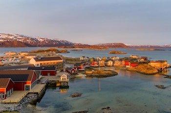 Sommarøy Arctic Hotel