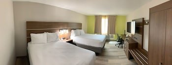 Holiday Inn Express & Suites Memphis/Germantown