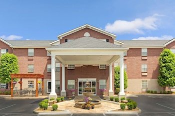 Hawthorn Extended Stay by Wyndham Cincinnati/Sharonville