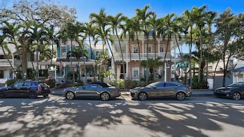 The Palms Hotel