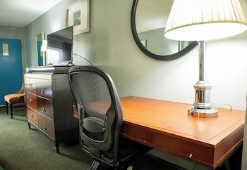 Executive Inn