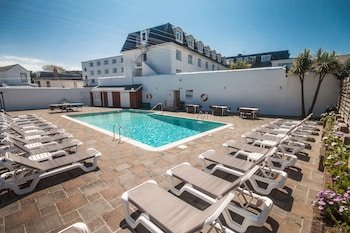 Norfolk Hotel