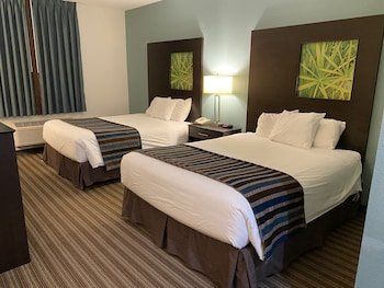 Super 8 by Wyndham Brenham TX