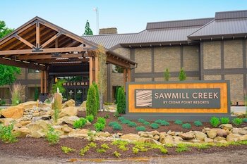 The Lodge at Sawmill Creek Resort