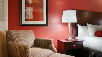 Best Western Plus Casino Royale
