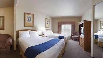 Holiday Inn Express & Suites Mission (McAllen Area)
