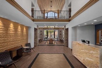 Hampton Inn & Suites Springdale - Zion National Park