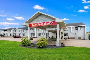 Econo Lodge Inn Near Miller Hill Mall