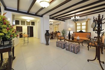 Hotel Dorado Plaza Calle del Arsenal